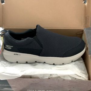 Skechers Gowalk Evolution ultra wide